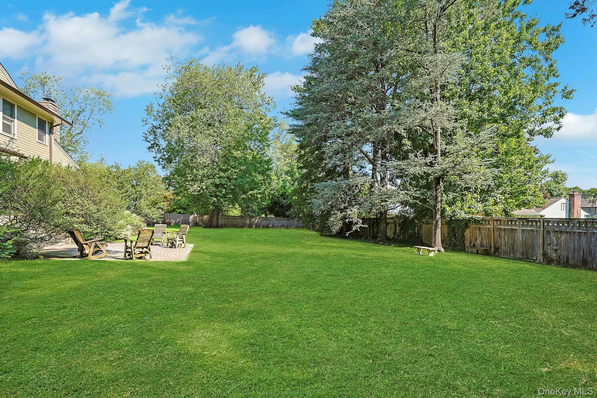 215 Soundview Avenue thumbnail 42