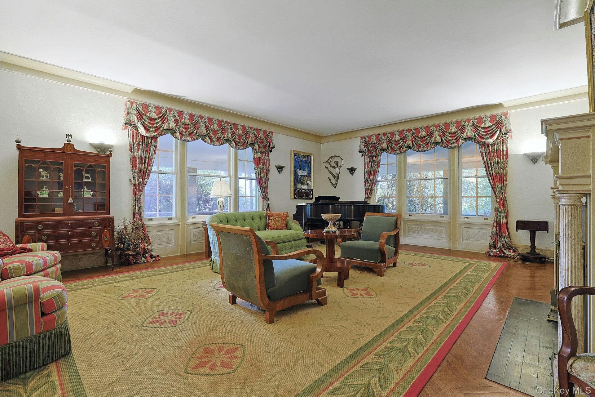 215 Soundview Avenue thumbnail 9