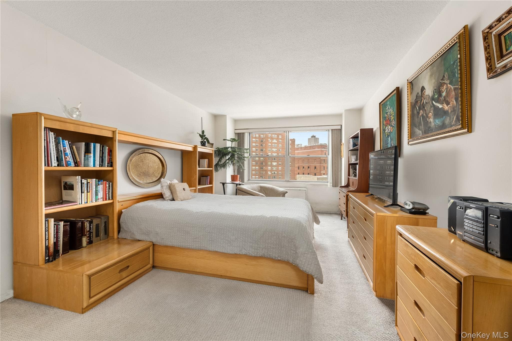 70-31 108th Street St Unit: 6E thumbnail 3