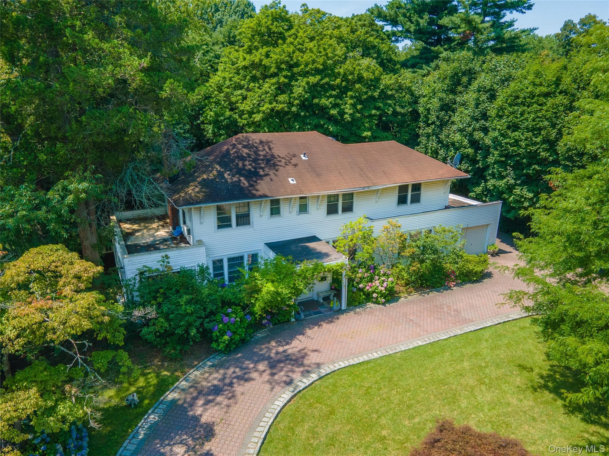 14 Clover Drive thumbnail 19