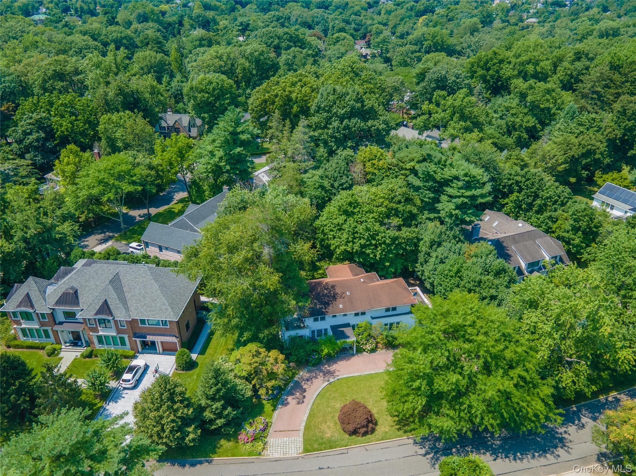 14 Clover Drive thumbnail 20