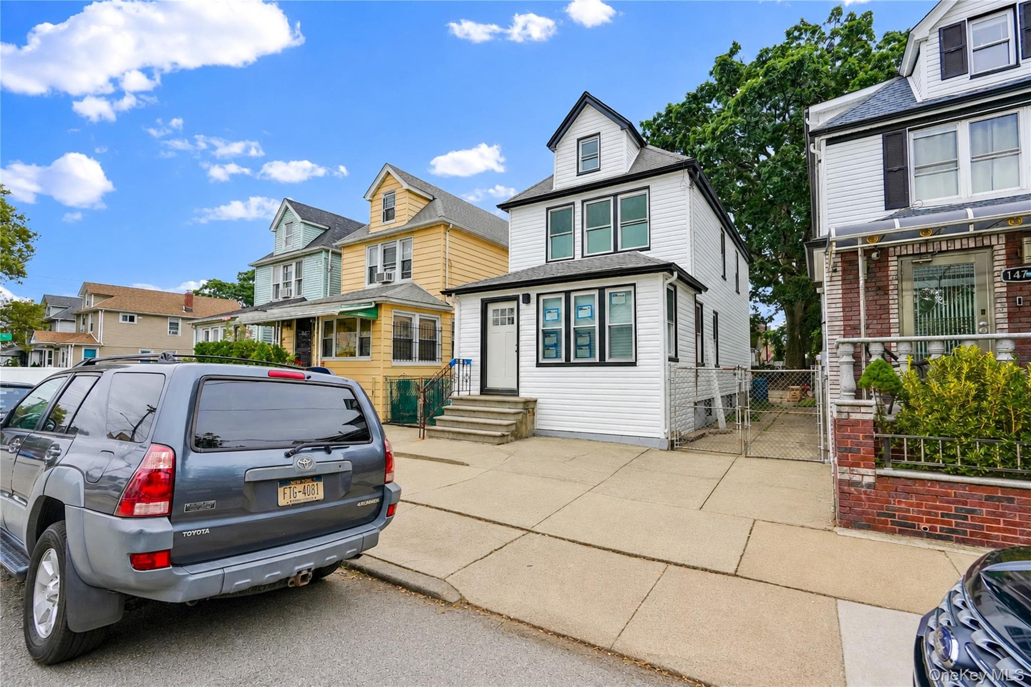14714 115th Avenue thumbnail 2