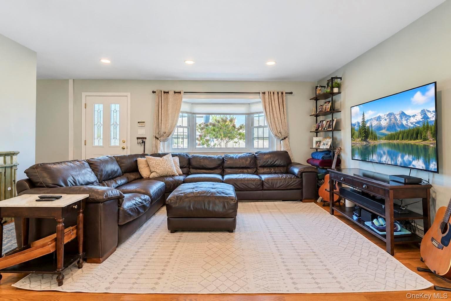 4027 Jean Avenue thumbnail 4