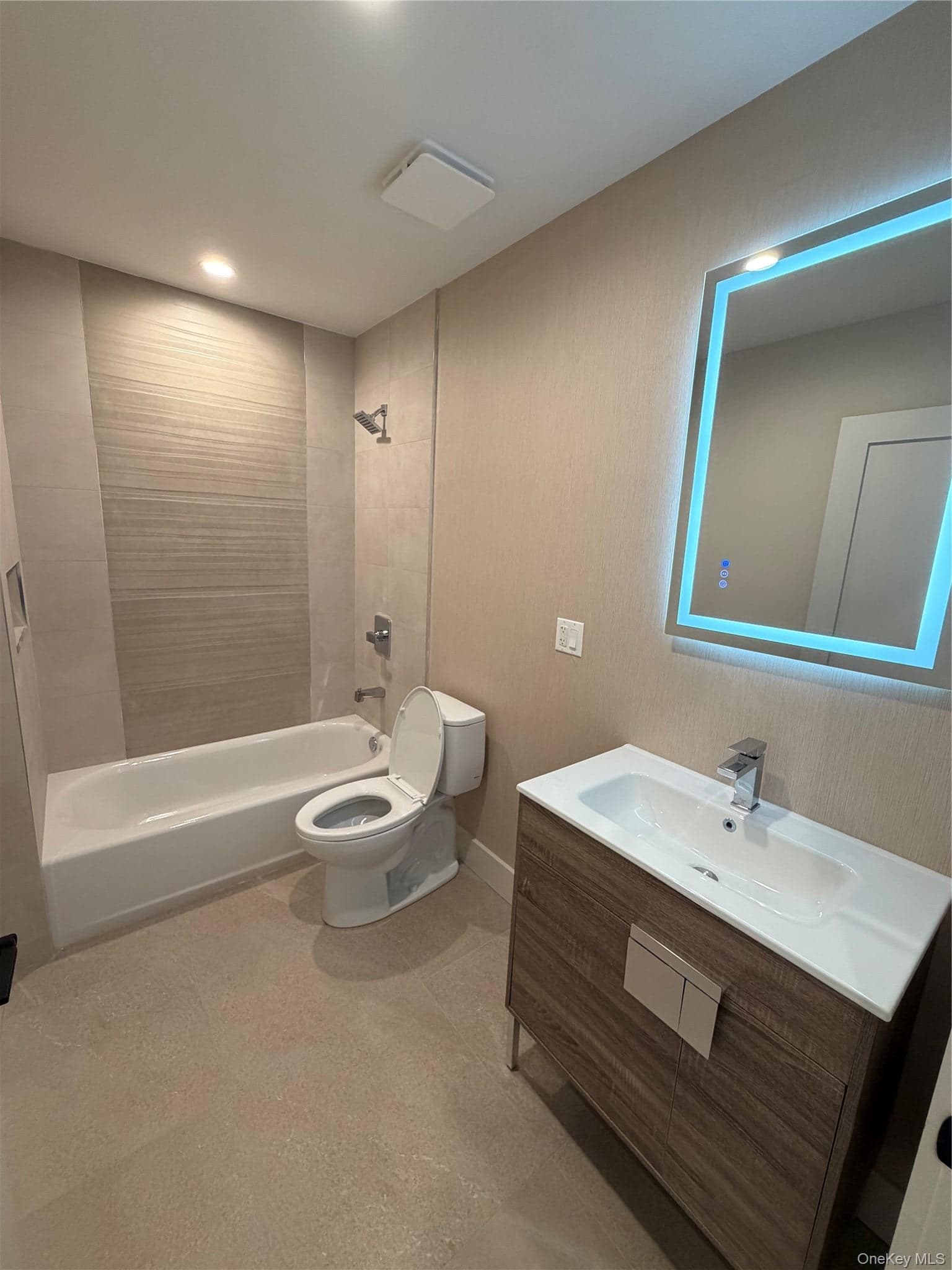 8322 24th Avenue Unit: 2A thumbnail 10