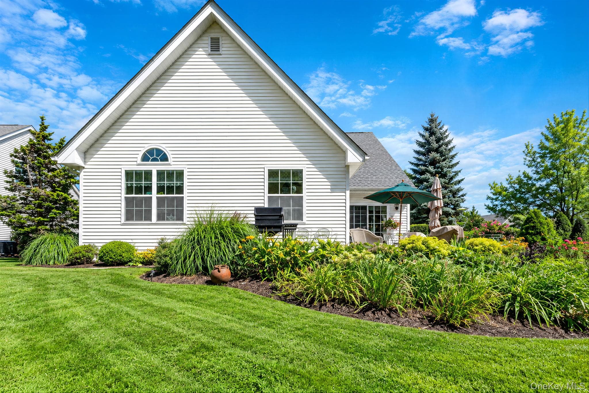 90 Golden Spruce Drive thumbnail 6