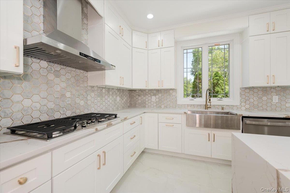 64 Landau Avenue thumbnail 14