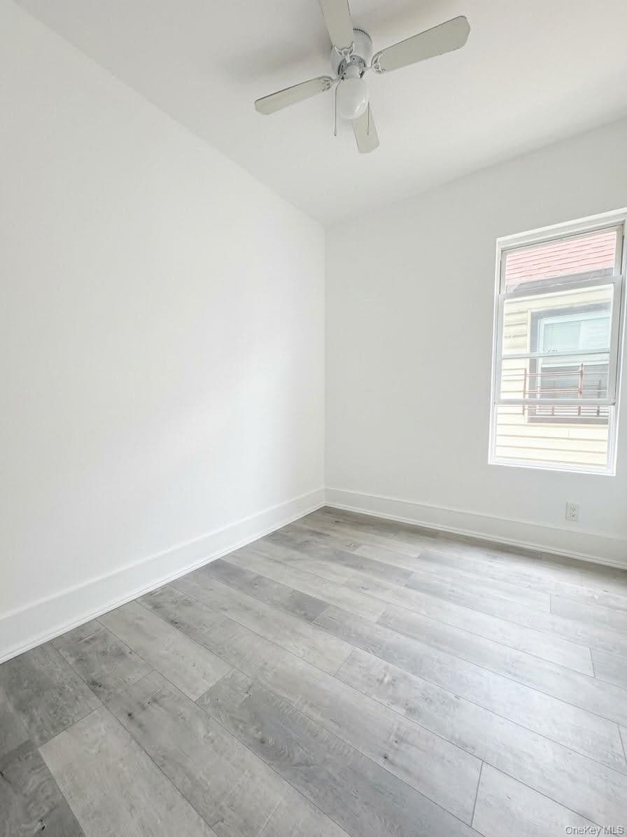 1718 Edison Avenue Unit: 2 thumbnail 8