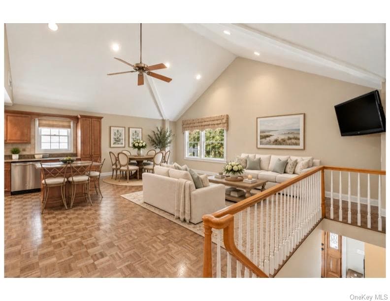22 Clover Avenue thumbnail 9