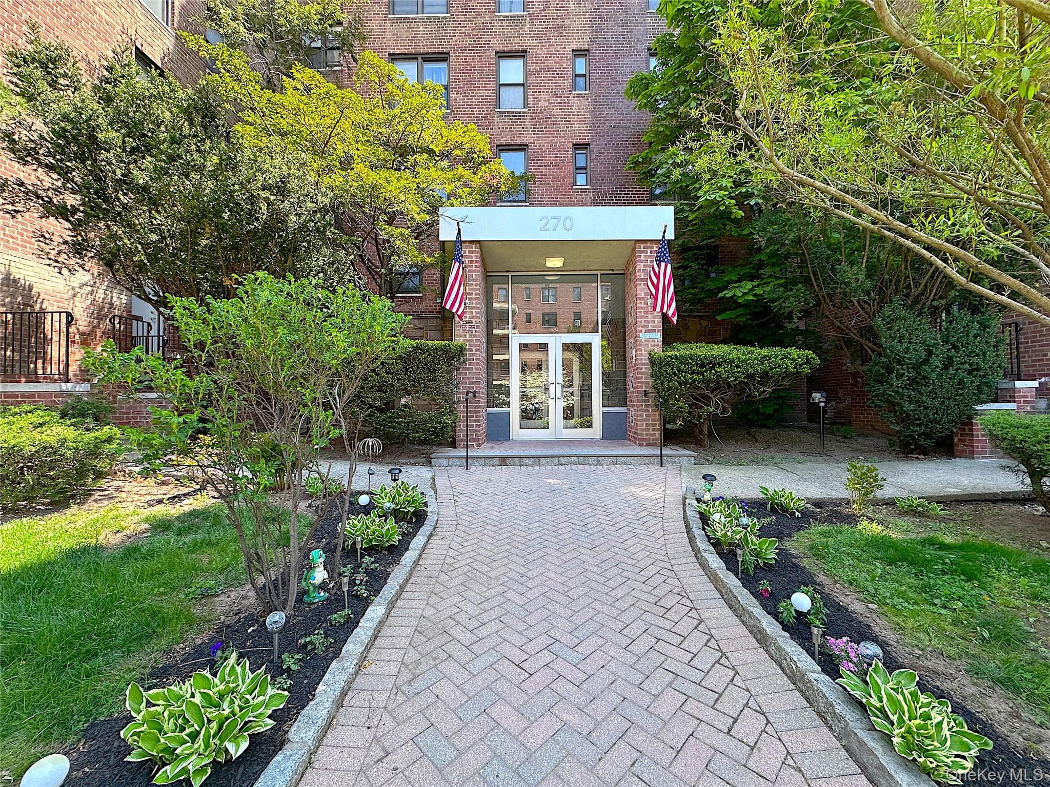 270 N Broadway Unit: 2HI thumbnail 2
