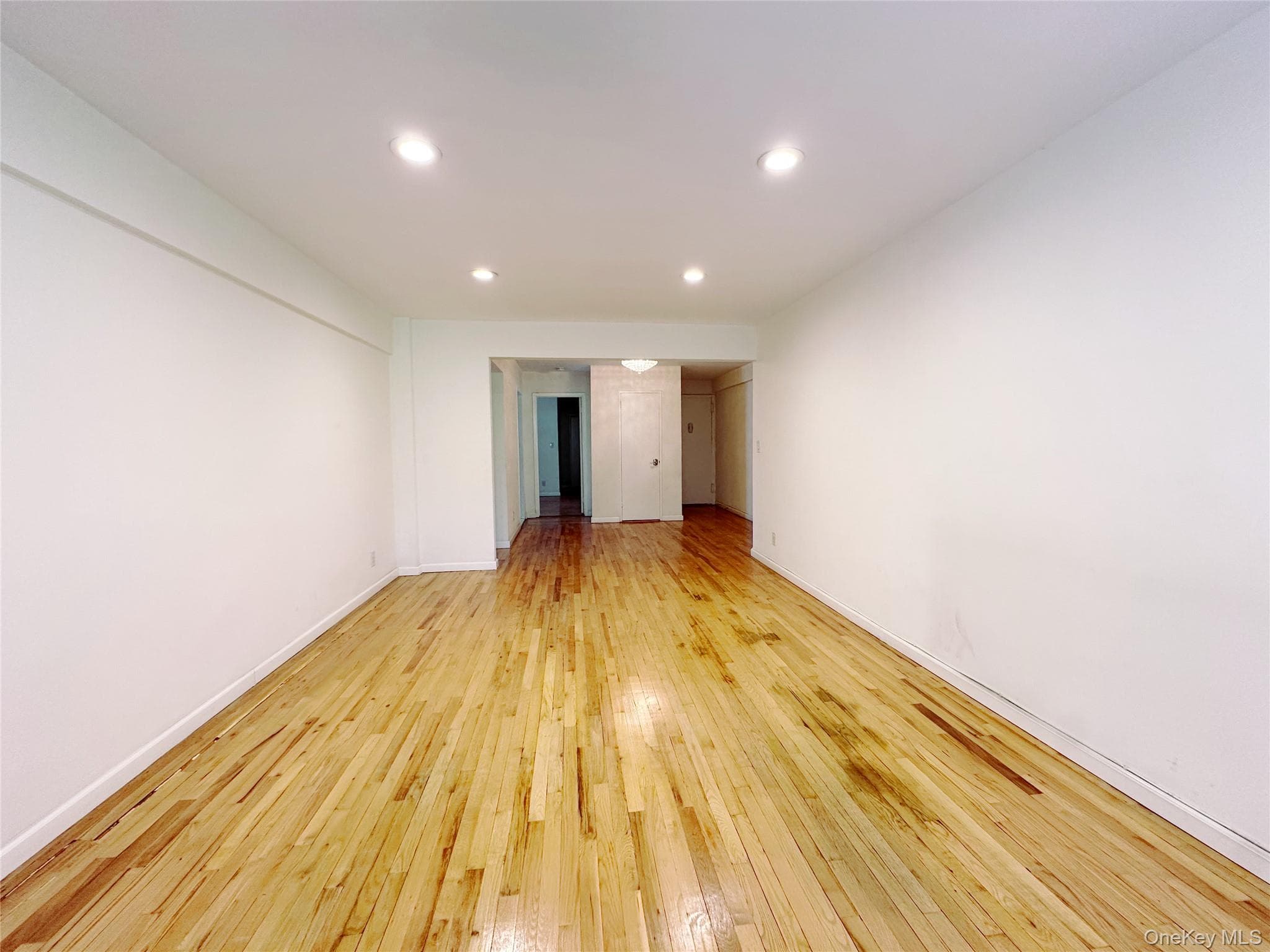 270 N Broadway Unit: 2HI thumbnail 5