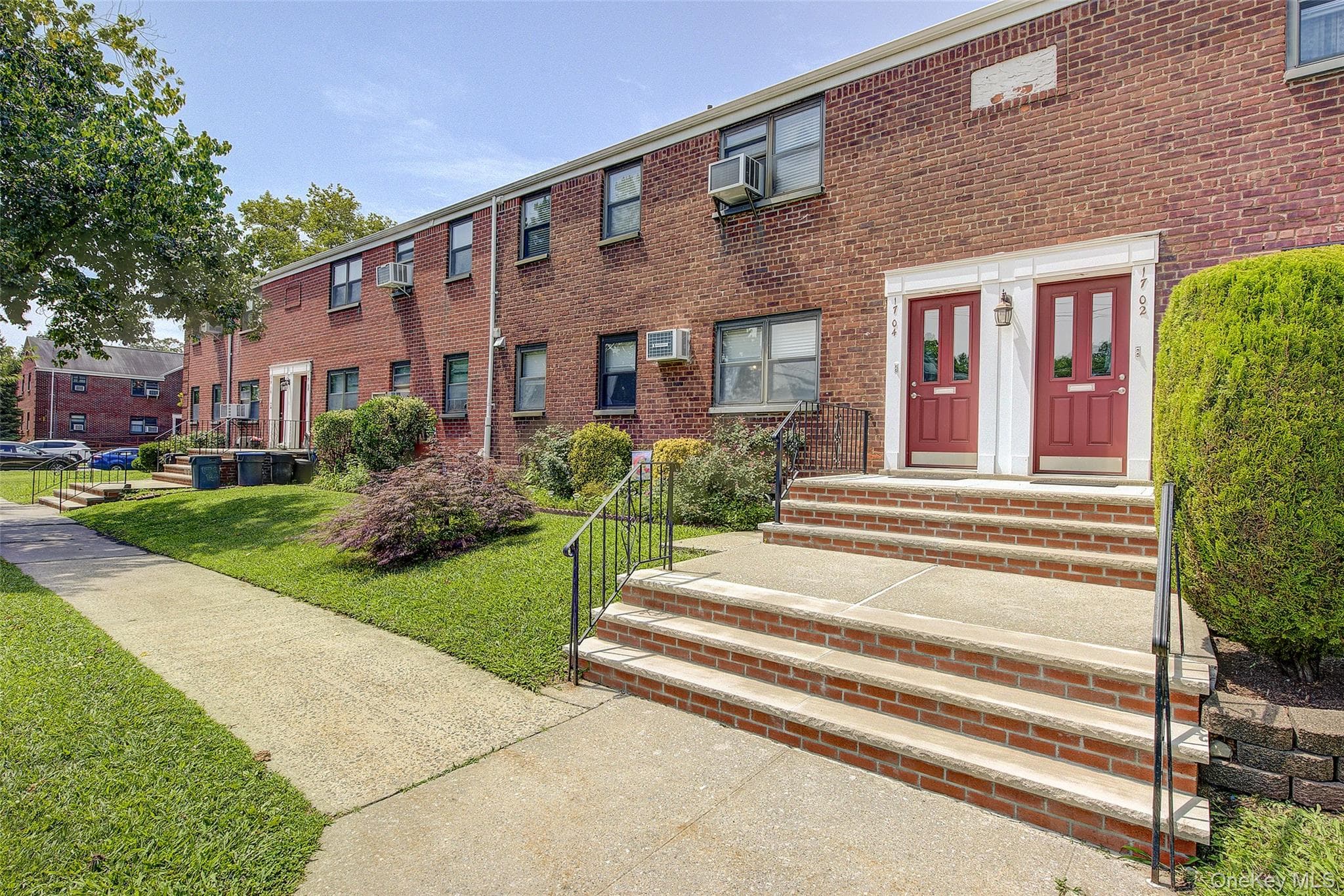 17-04 160th Street Unit: LOWER thumbnail 4
