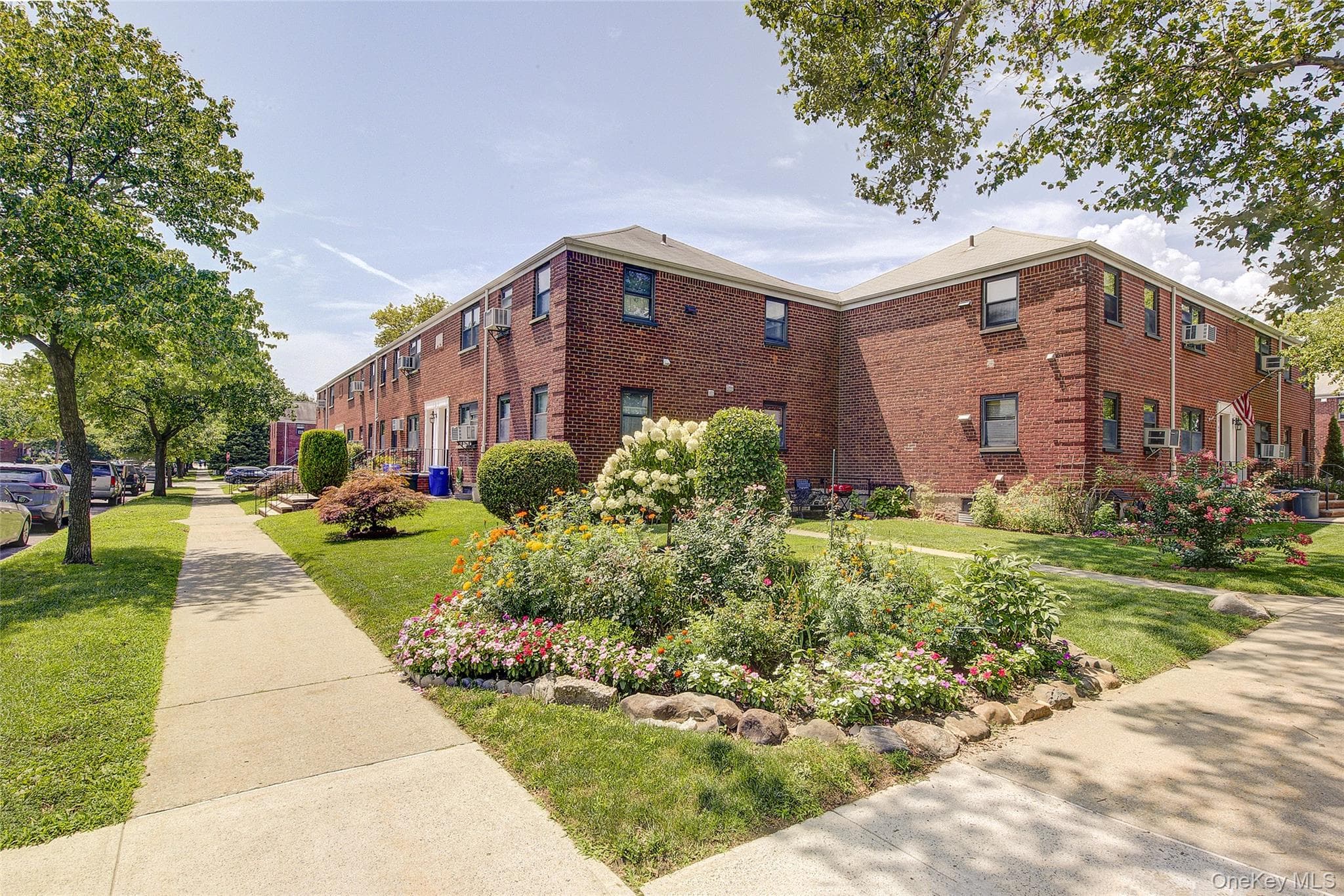 17-04 160th Street Unit: LOWER thumbnail 5