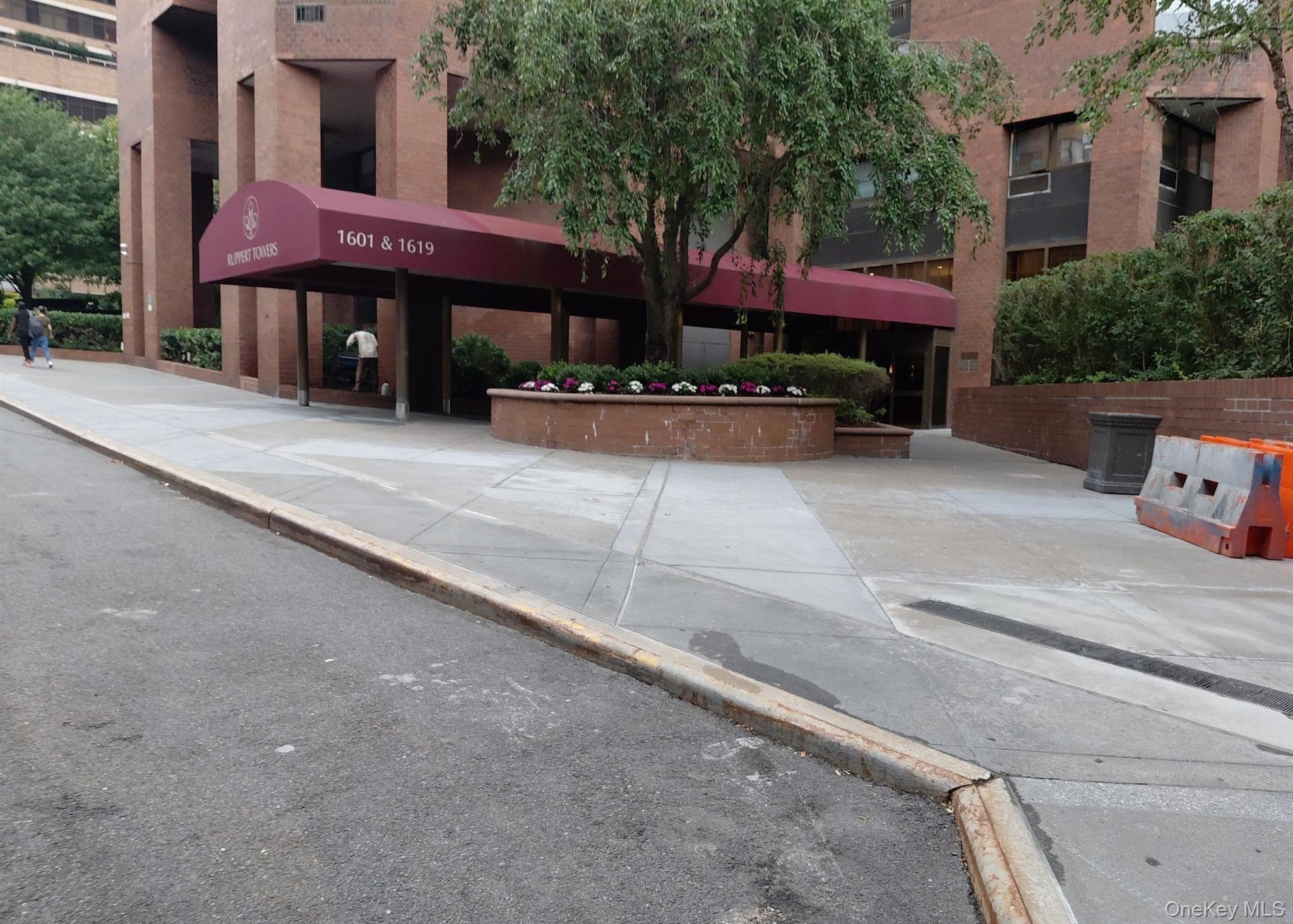 1601 3rd Avenue Unit: 28C thumbnail 2