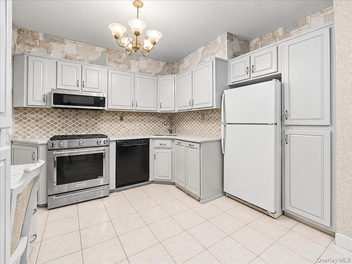 34-31 82nd Street St Unit: 1 thumbnail 9