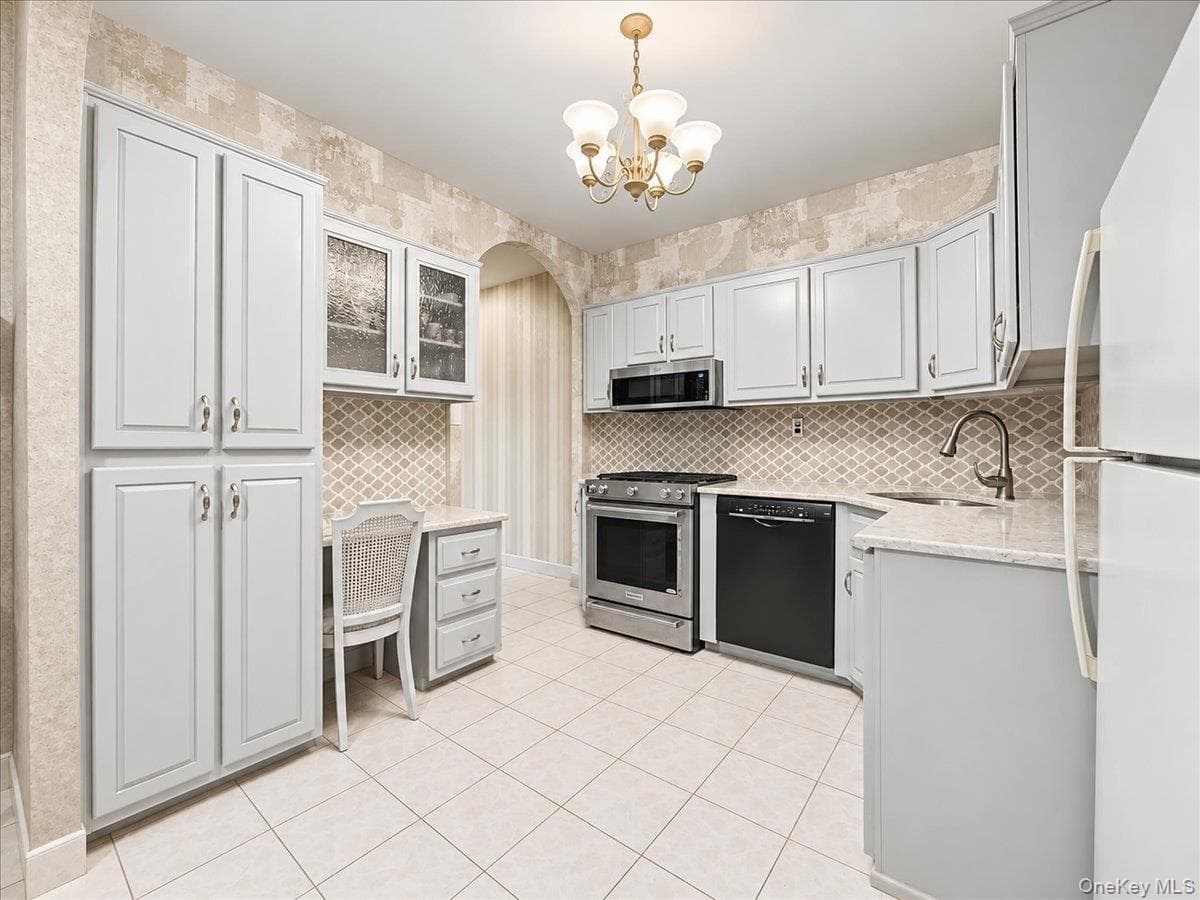 34-31 82nd Street St Unit: 1 thumbnail 10