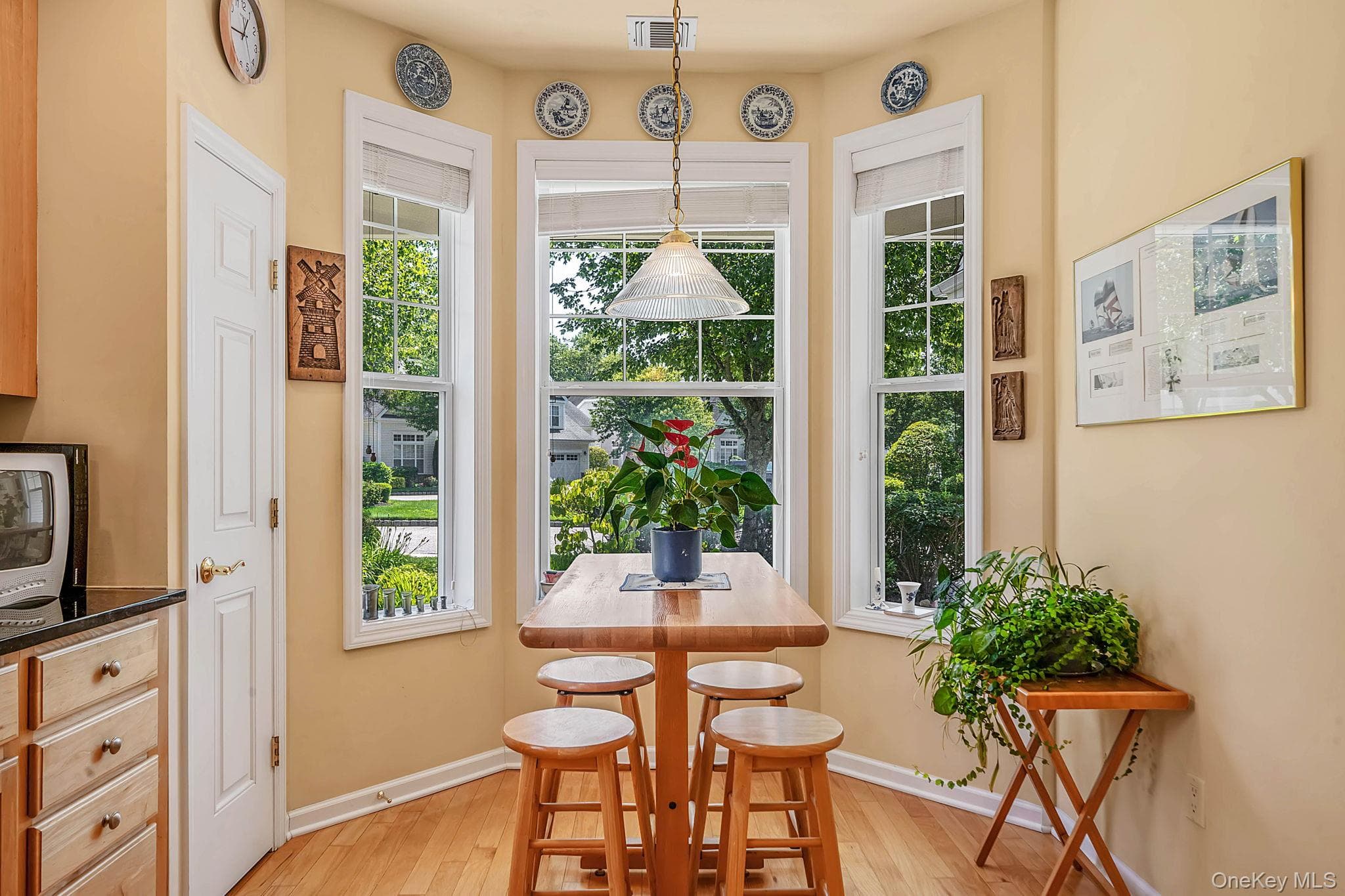 140 Chopin Place thumbnail 6