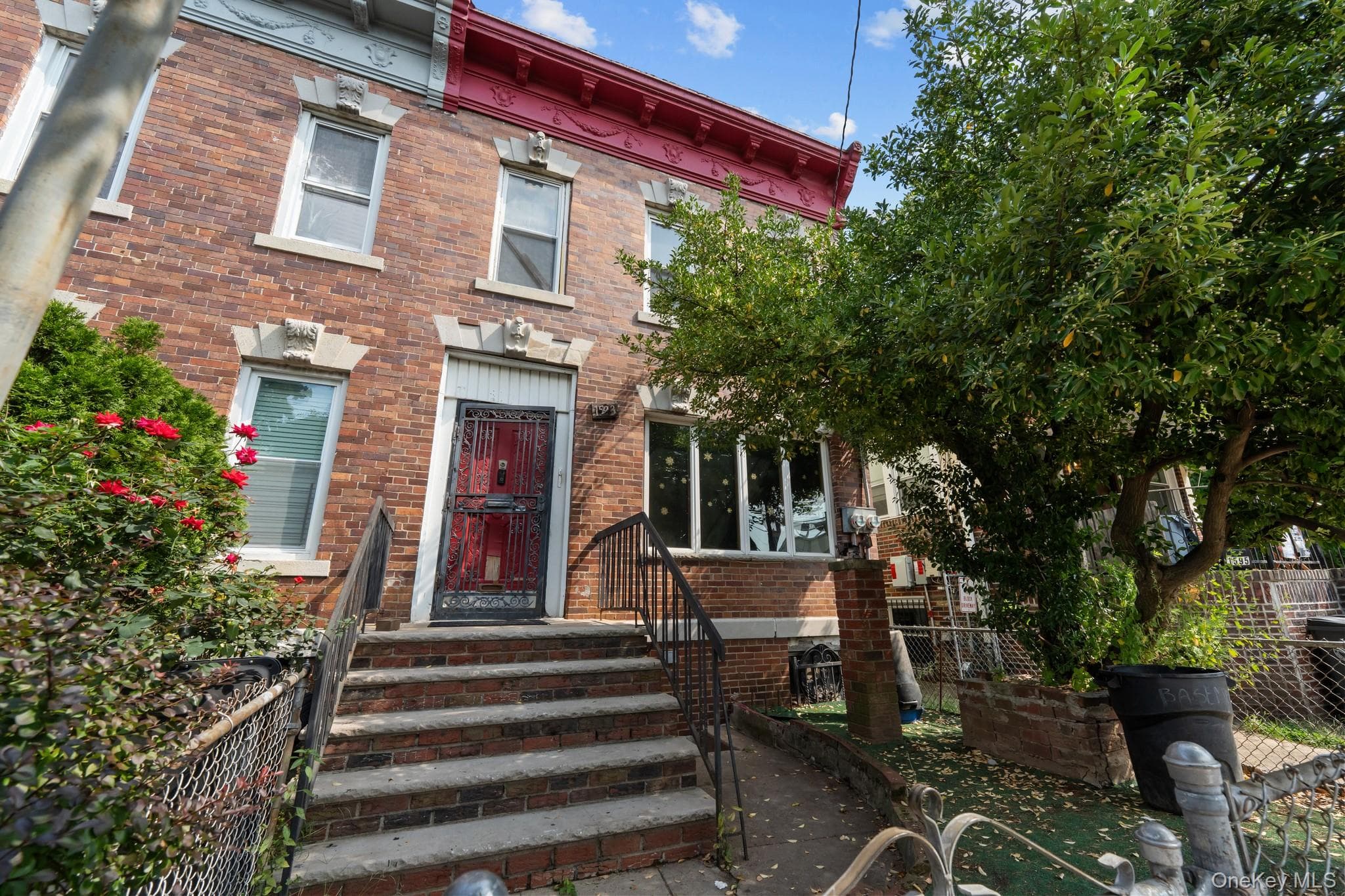 1593 E 48th Street thumbnail 12
