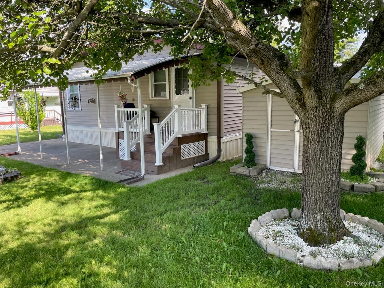 128 Brittany Terrace Unit: 128 thumbnail 2