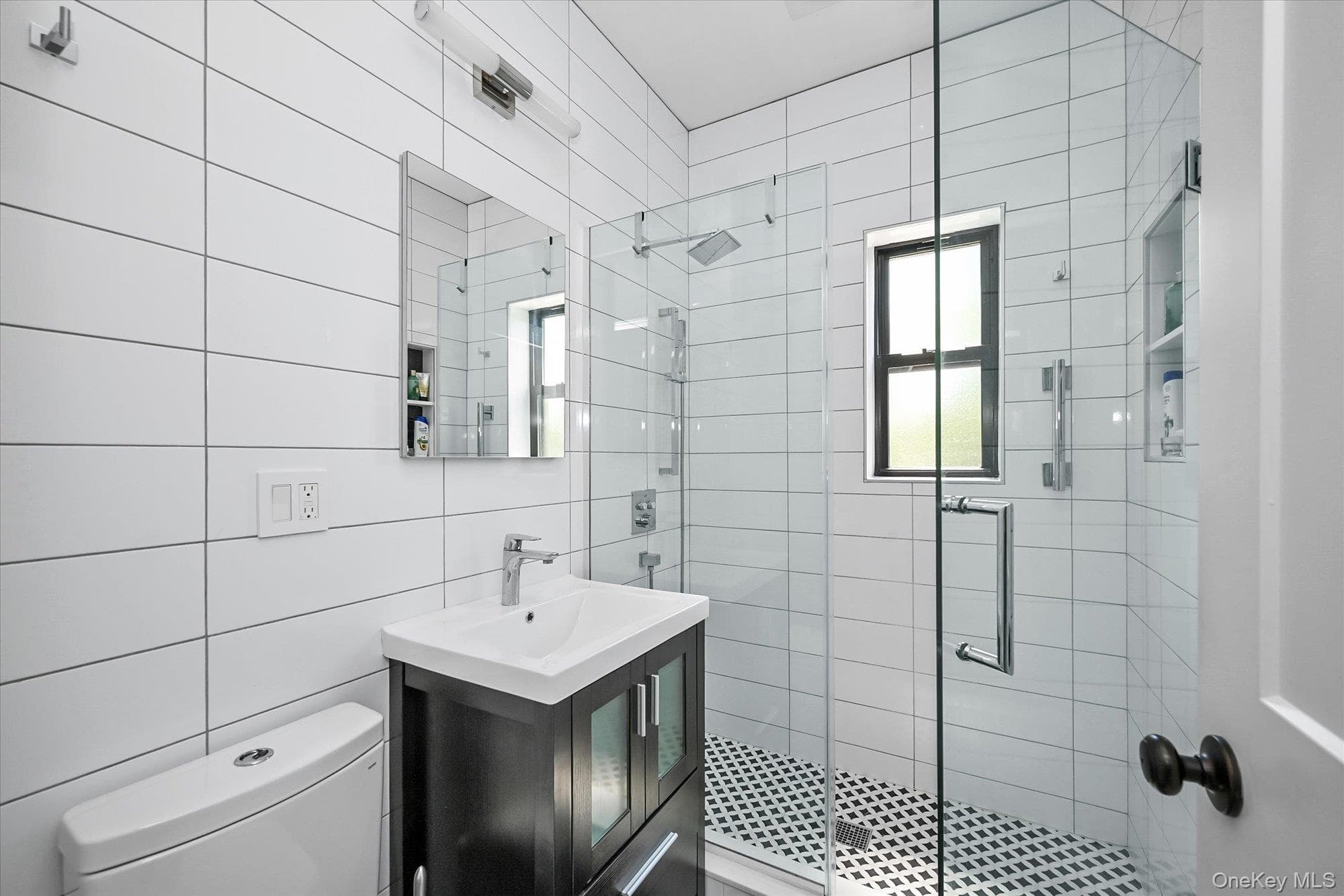 15822 Powells Cove Boulevard thumbnail 11