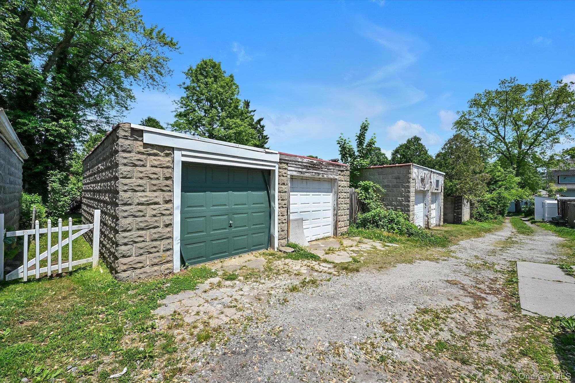 15822 Powells Cove Boulevard thumbnail 18