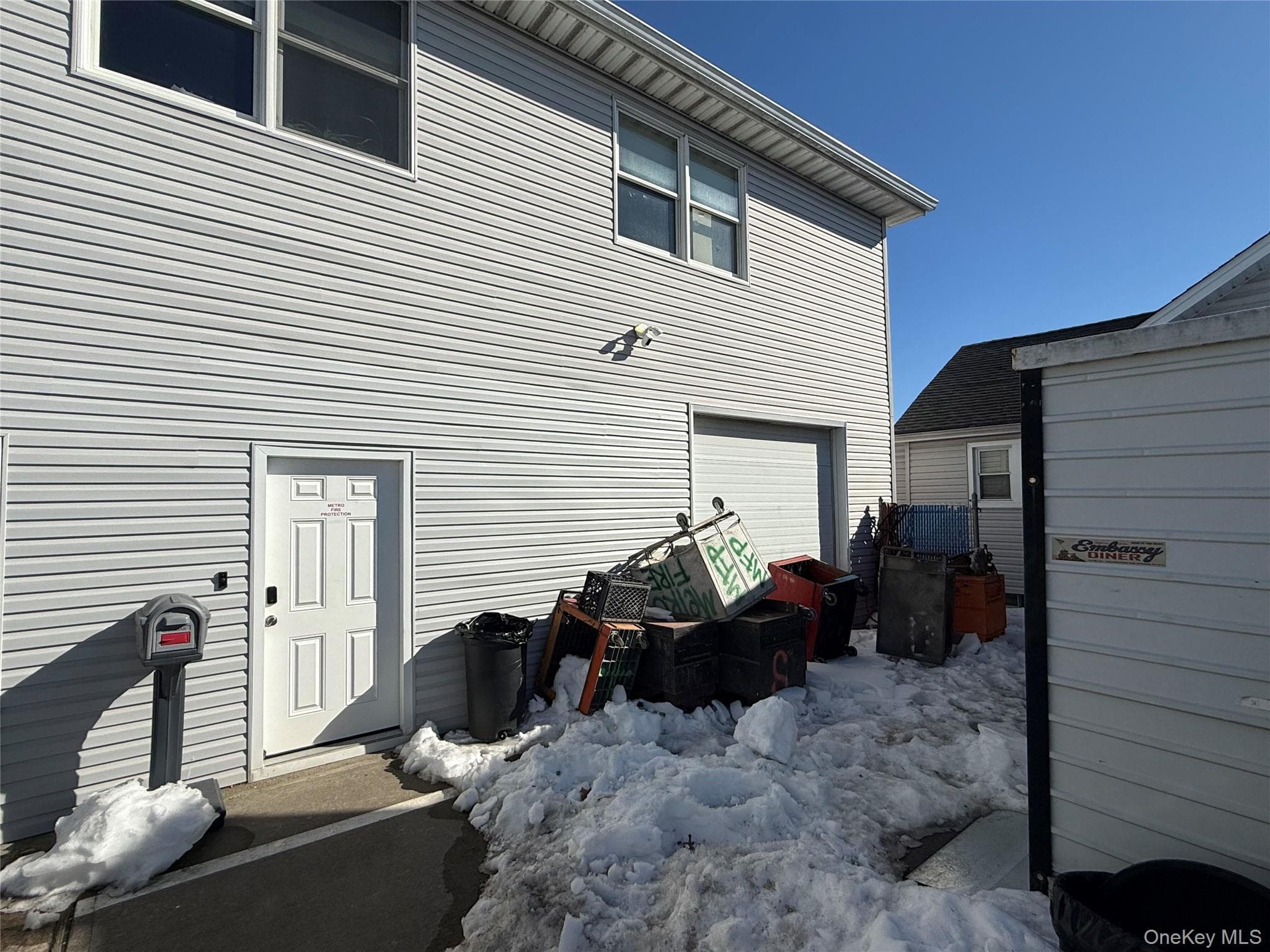 150 Jerusalem Avenue thumbnail 8