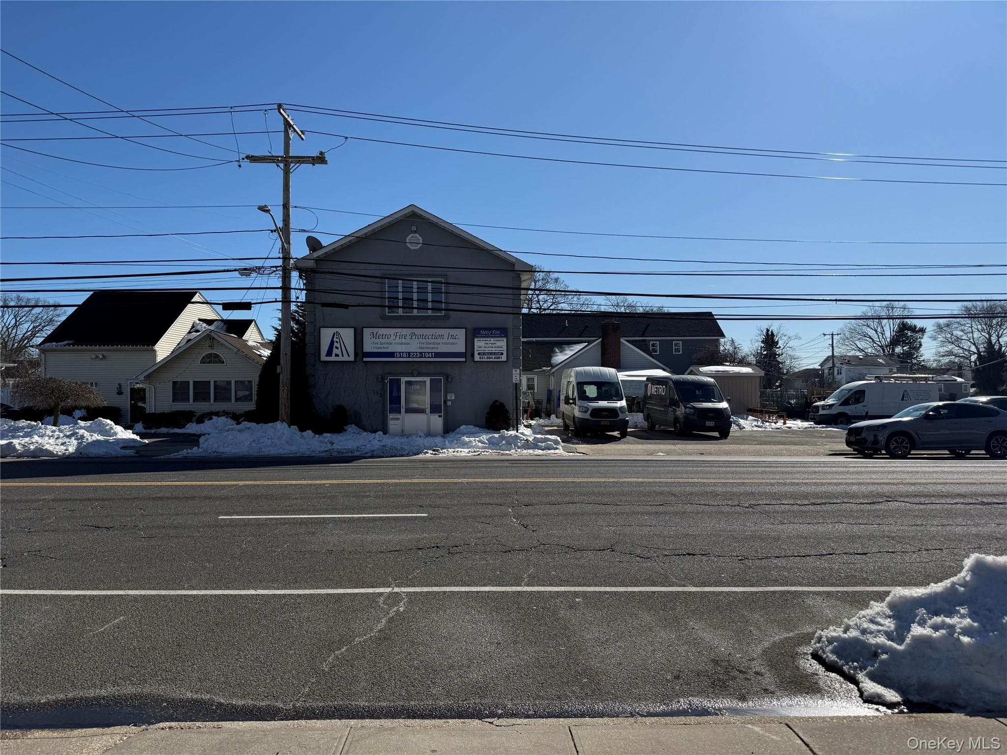 150 Jerusalem Avenue thumbnail 2