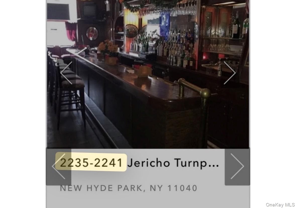 2235 Jericho Turnpike thumbnail 2