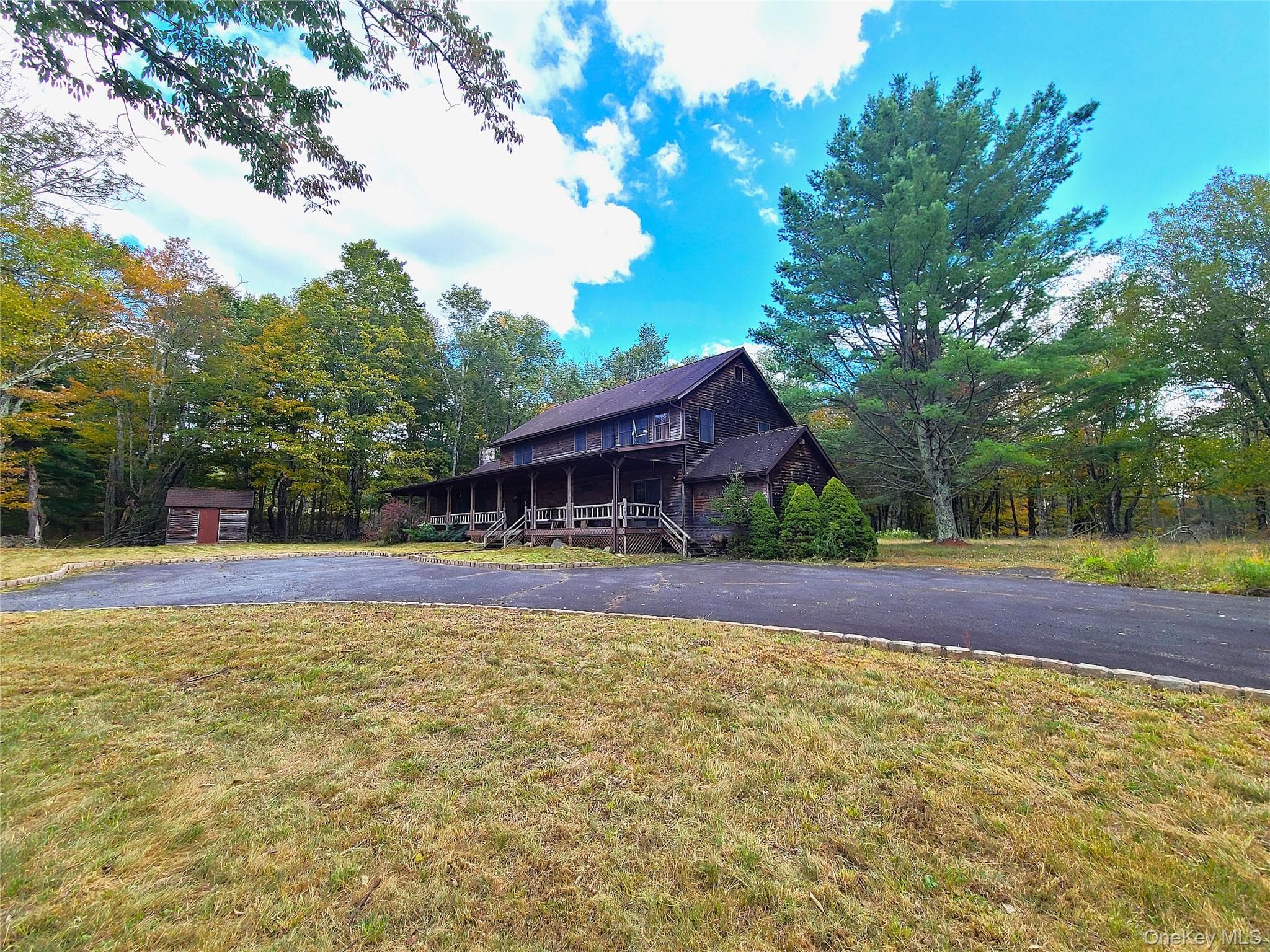 118 Hilltop Road thumbnail 2