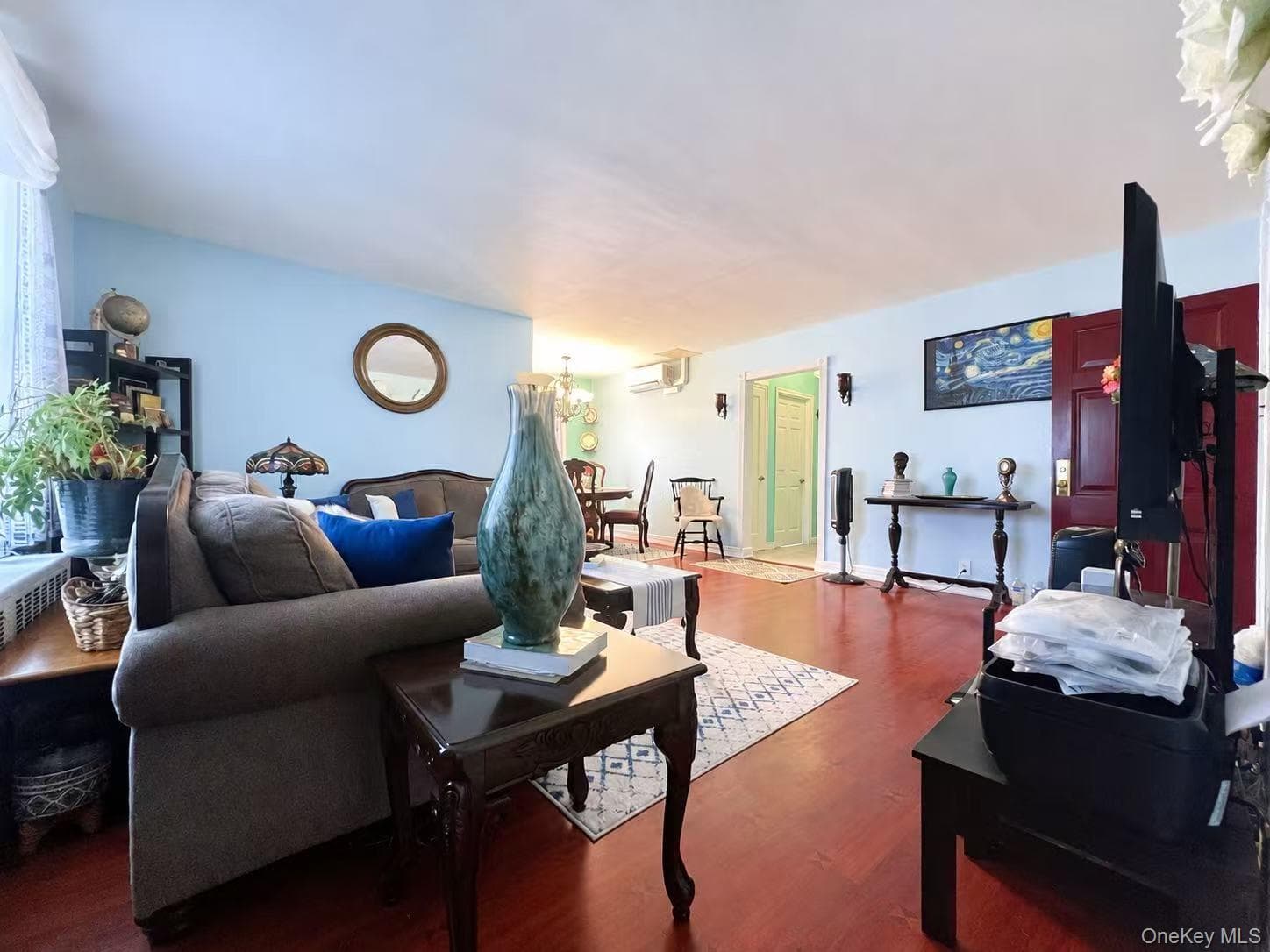 196-40 67th Avenue Unit: 2nd FL thumbnail 2