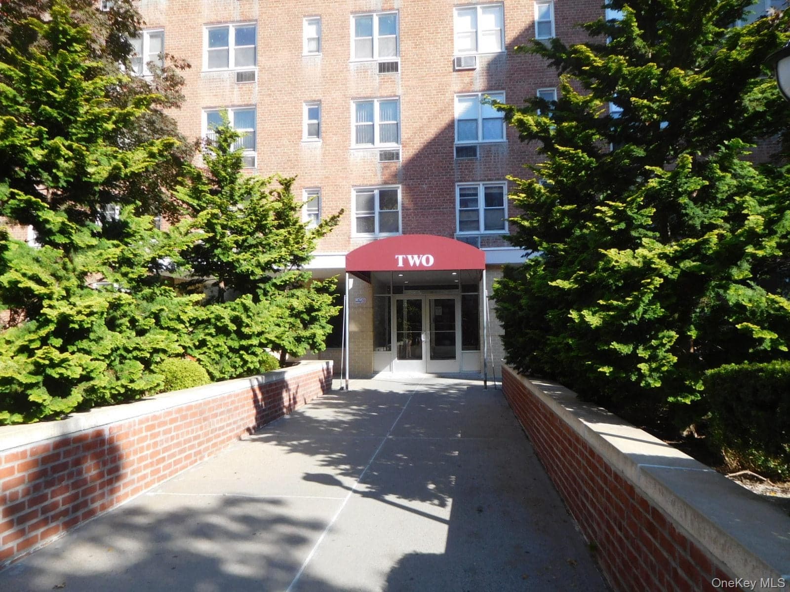 2 Sadore Lane Unit: 7-T, Yonkers