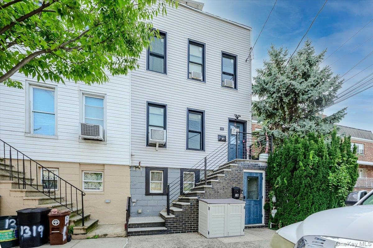 1321 Balcom Avenue Unit: 1, Bronx