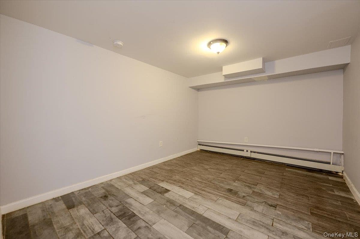 1321 Balcom Avenue Unit: 1 thumbnail 29
