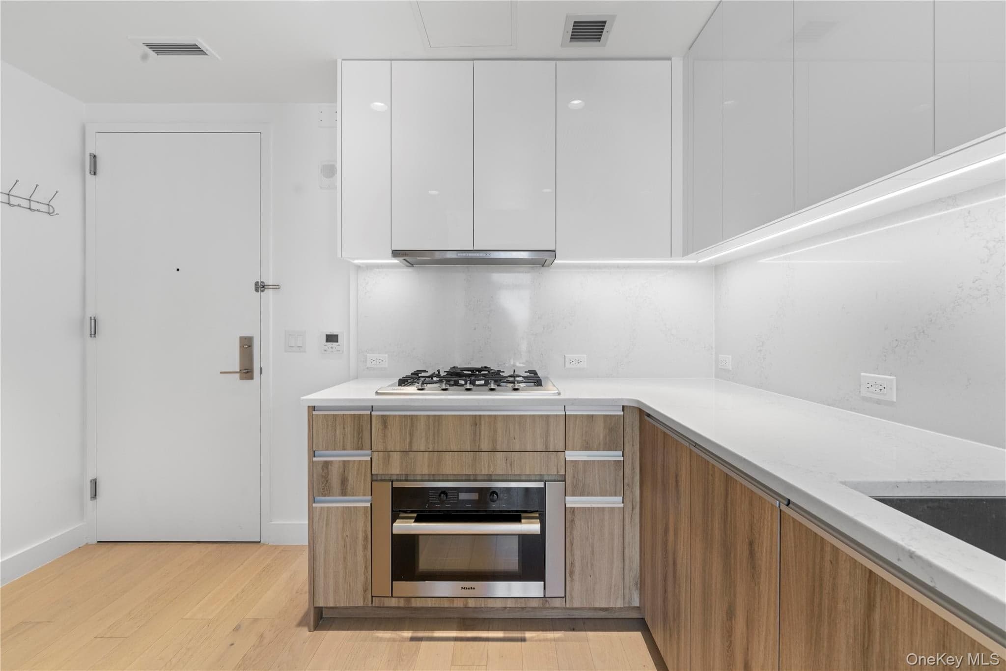 136-18 Maple Avenue Unit: 5F thumbnail 12