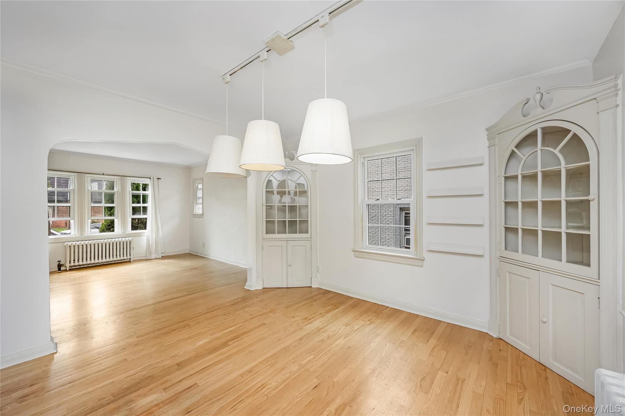 24829 Cambria Avenue thumbnail 9