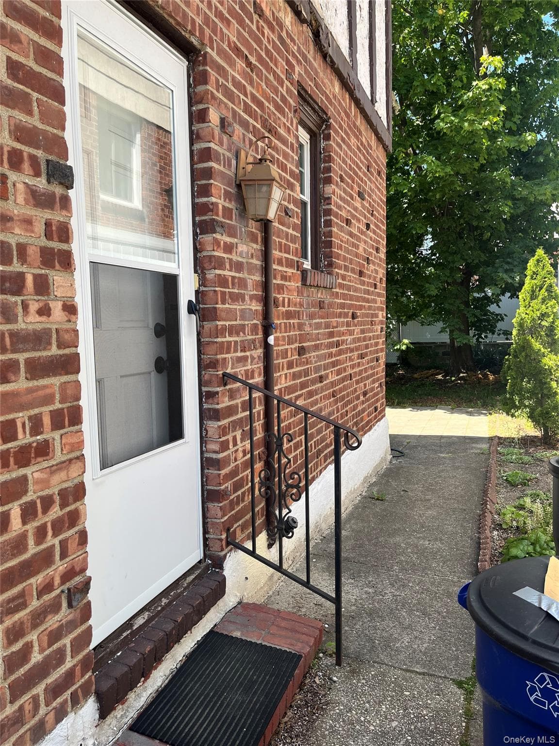 24829 Cambria Avenue thumbnail 18