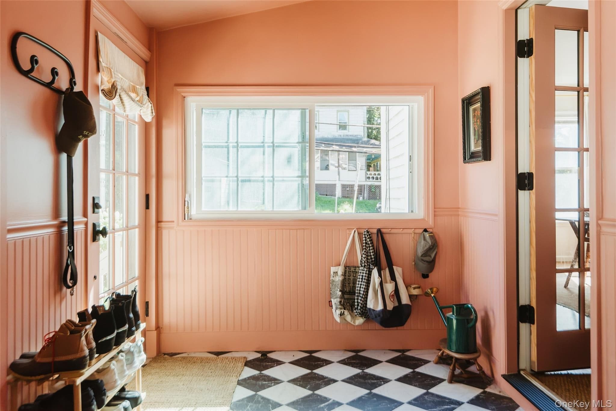 328 Hasbrouck Avenue thumbnail 22