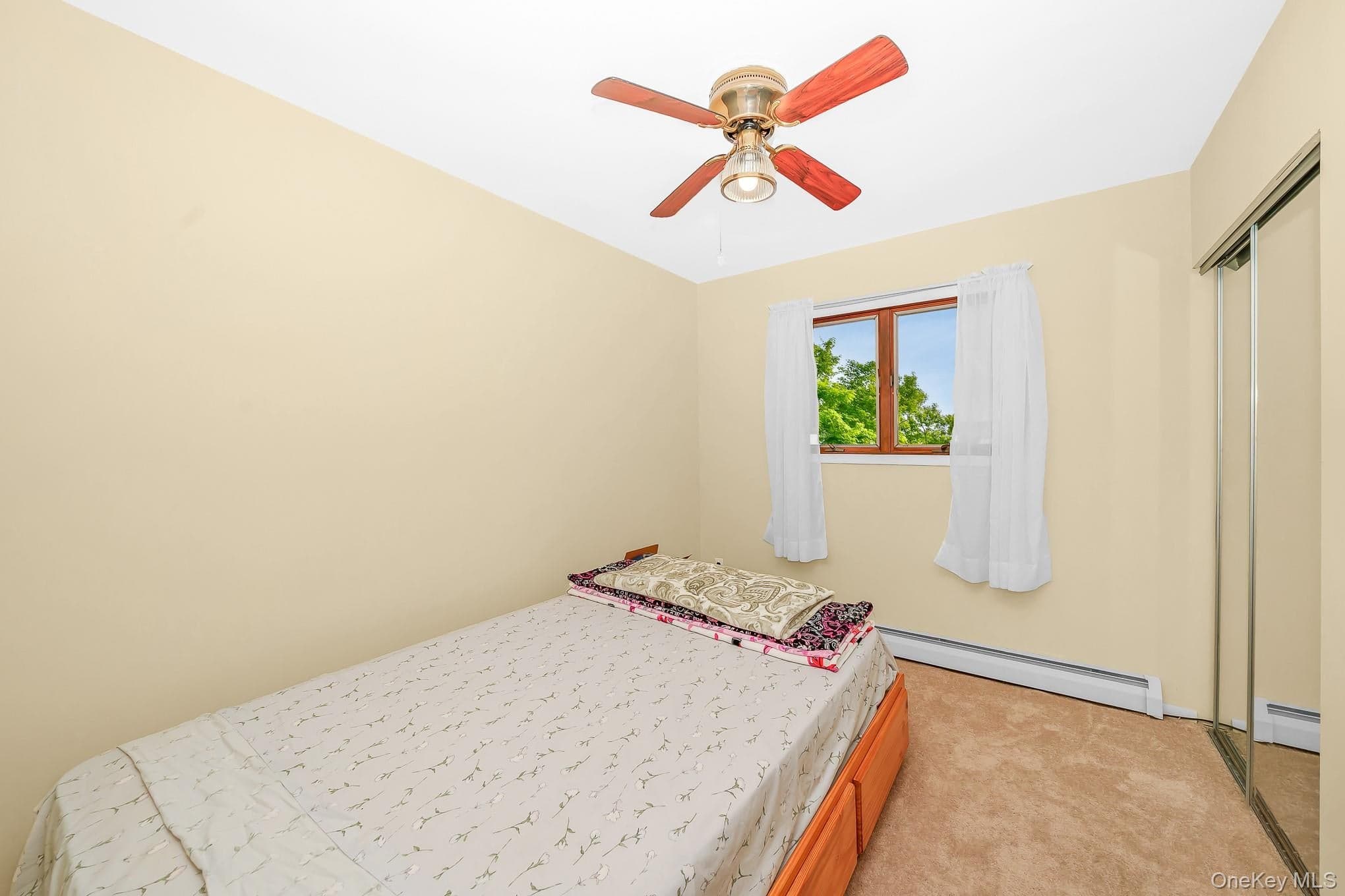 22 W Willow Street thumbnail 21