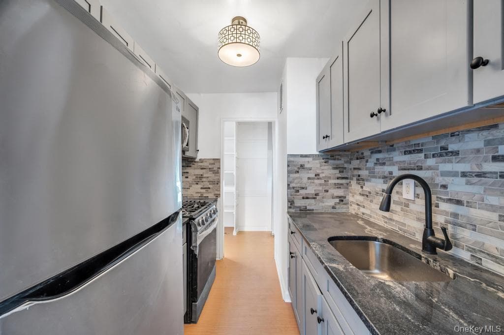 1655 Flatbush Avenue Unit: B1809 thumbnail 21
