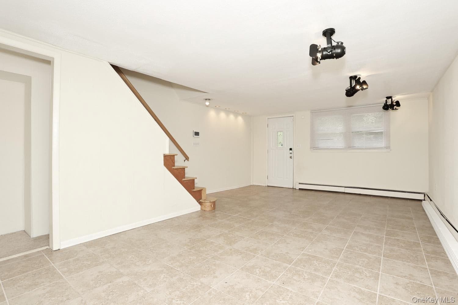 160 Pascack Road thumbnail 23