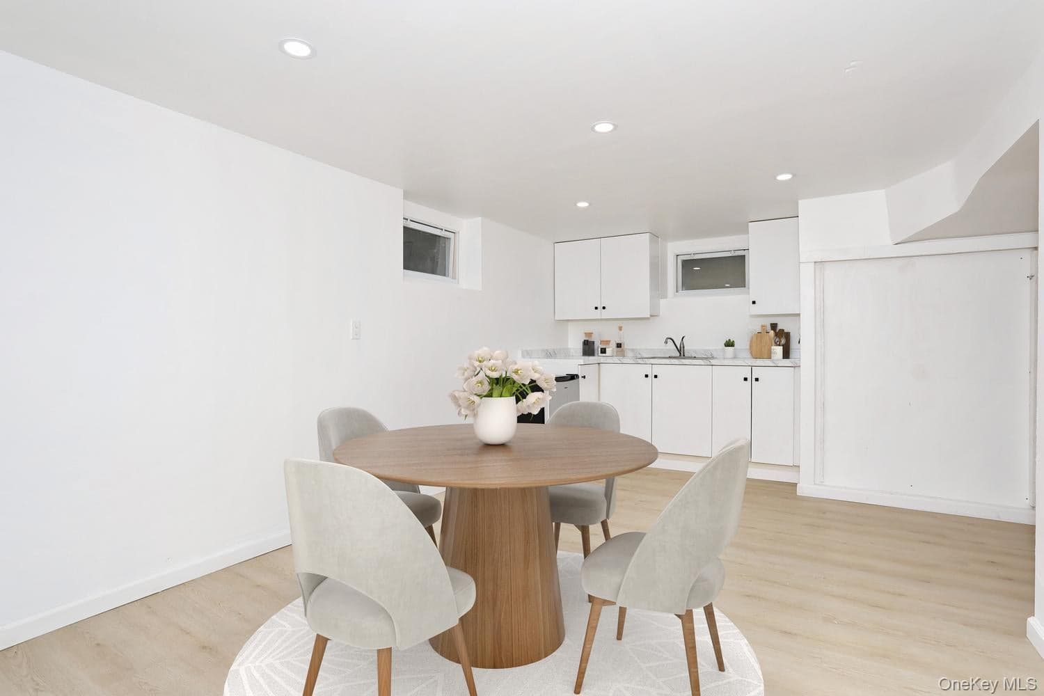 160 Pascack Road thumbnail 27