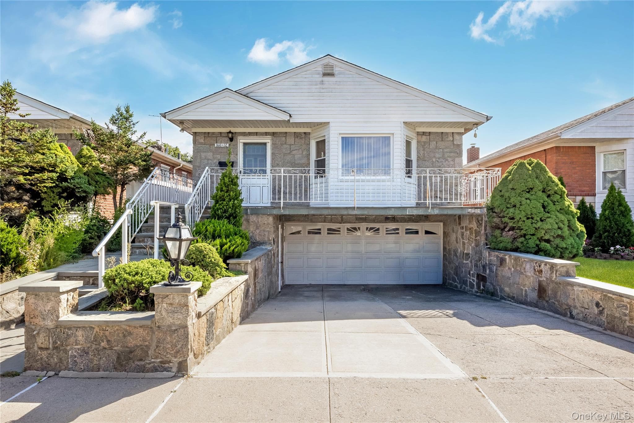 16032 25th Drive, Flushing