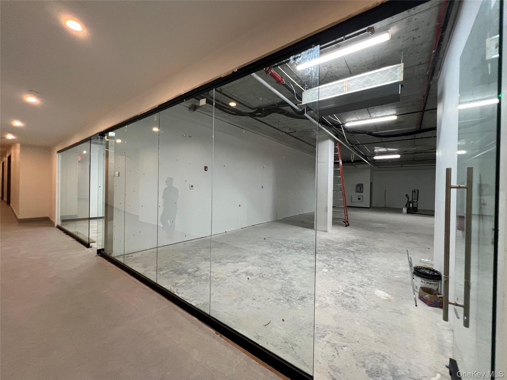 38-20 Parsons Boulevard Unit: CF7 thumbnail 2