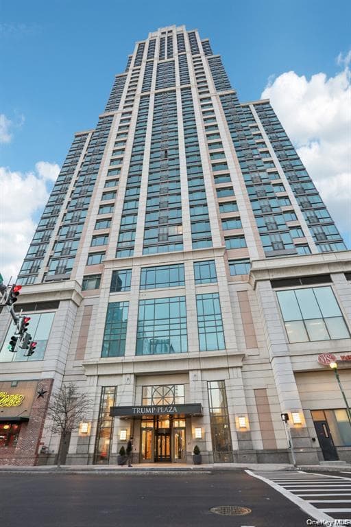 175 Huguenot Street Unit: 2107 thumbnail 35