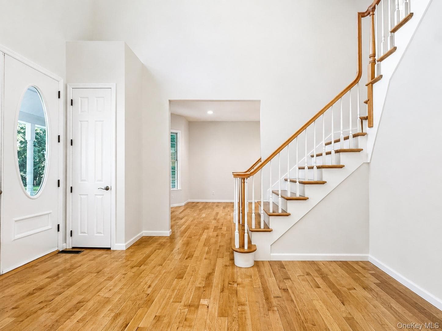 61 Shore Road Unit: B thumbnail 7
