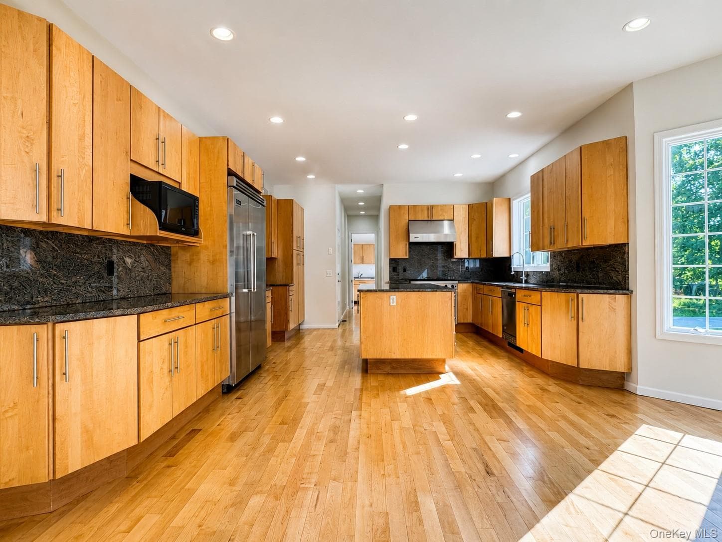 61 Shore Road Unit: B thumbnail 17
