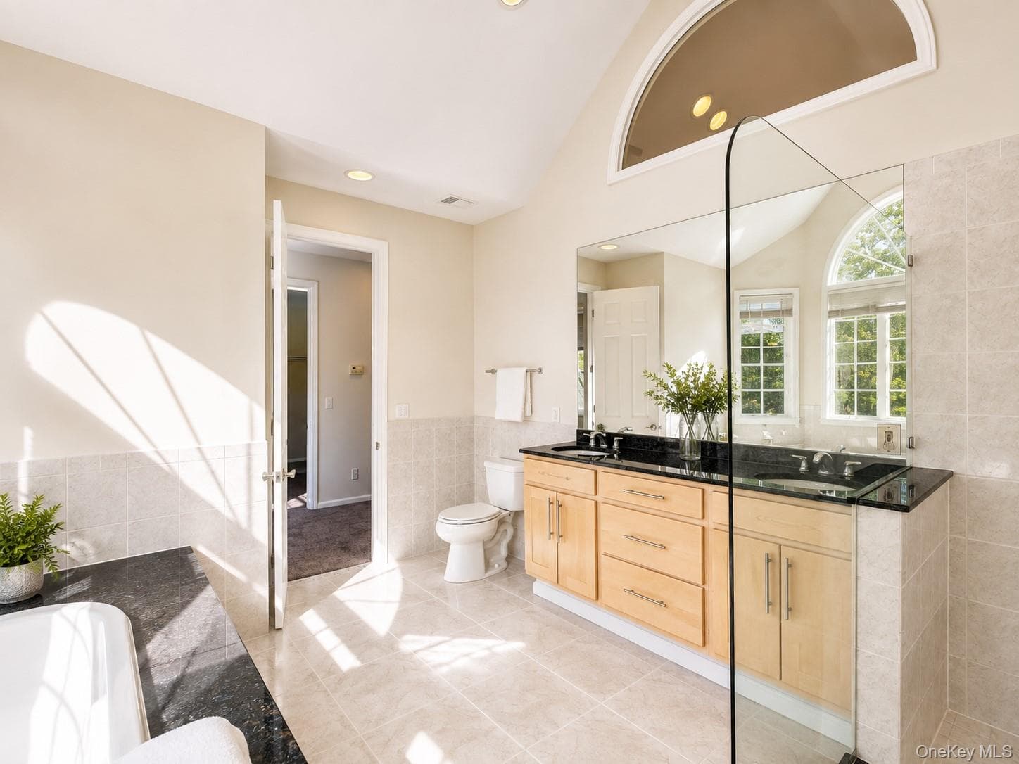 61 Shore Road Unit: B thumbnail 31