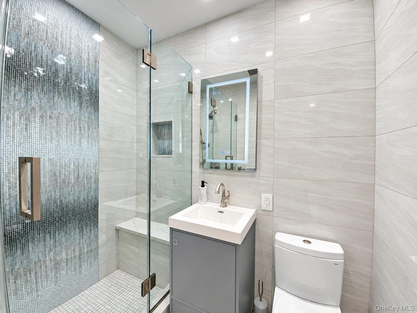 27110 Grand Central Parkway Unit: 33R thumbnail 10