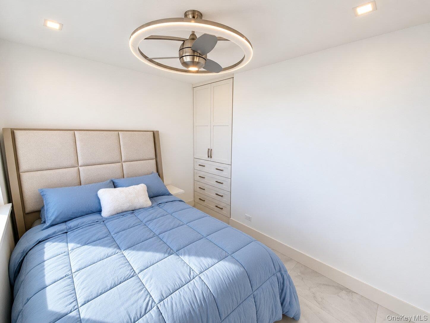27110 Grand Central Parkway Unit: 33R thumbnail 12