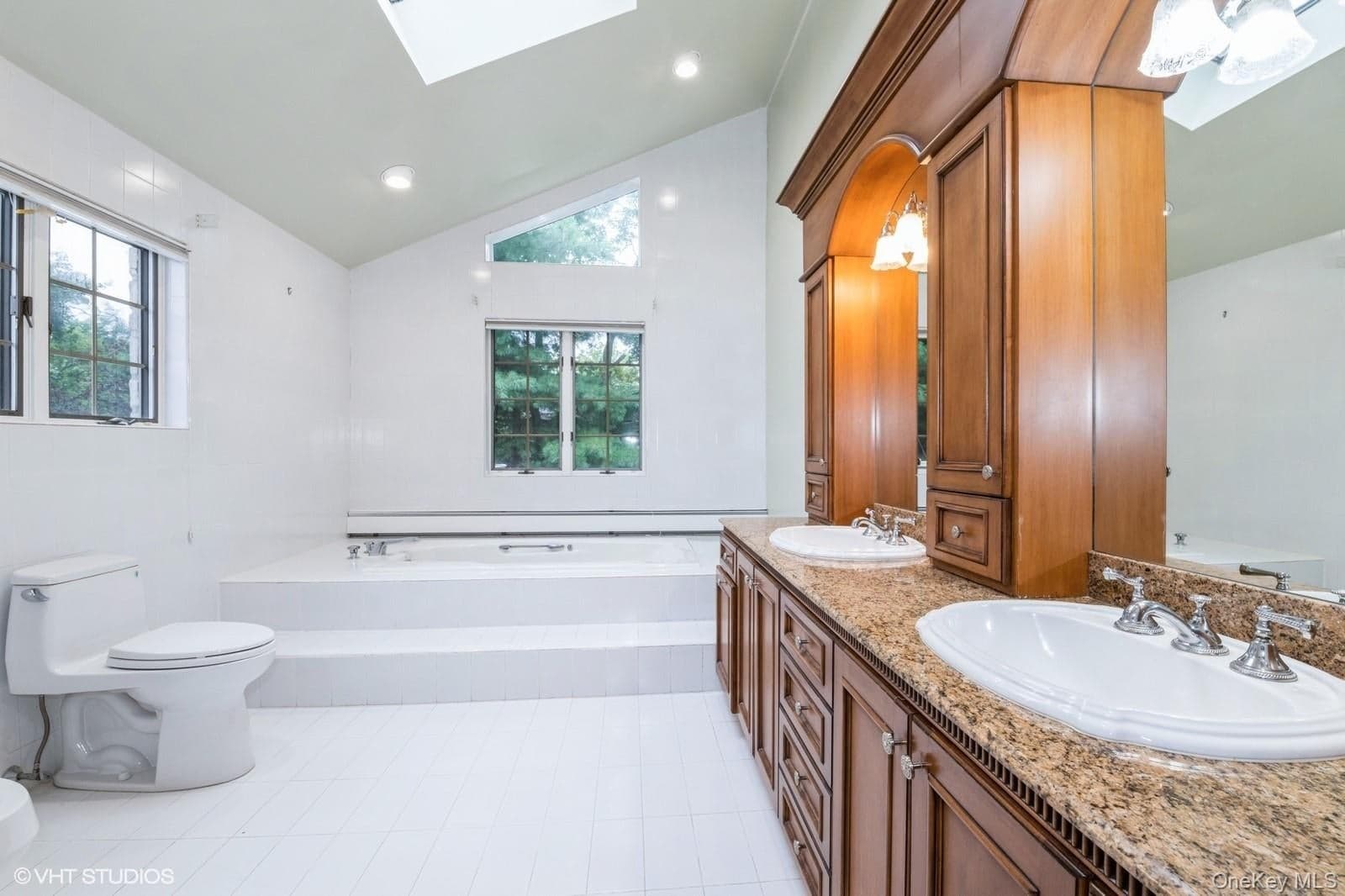 835 Barberry Lane thumbnail 24