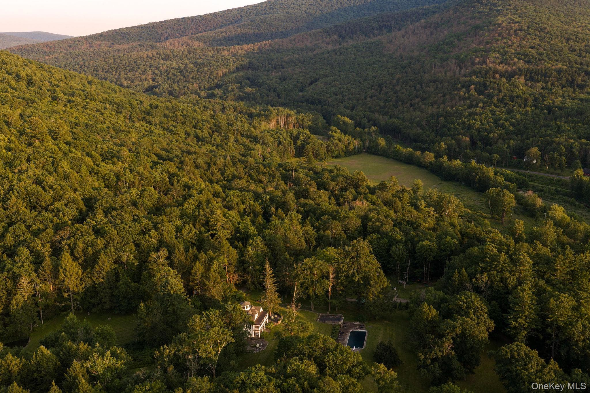 390 Erpf Road thumbnail 49